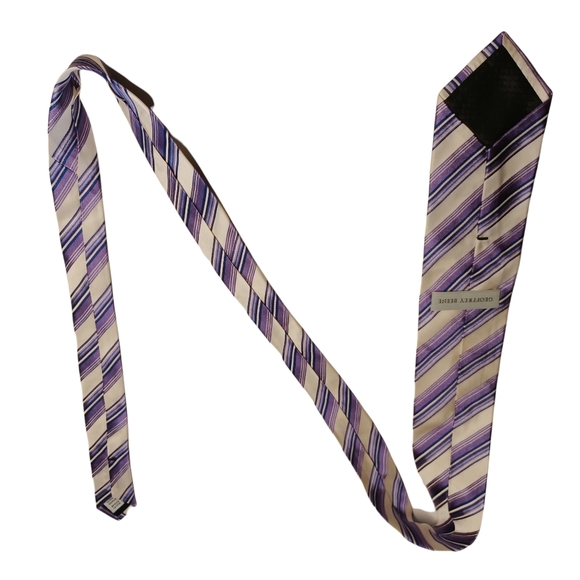 GEOFFREY BEENE 100% Silk Off White Purple Light Purple Diagonal Stripe Print Tie - Picture 6 of 6
